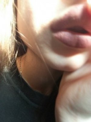 Транссексуалка Виктория