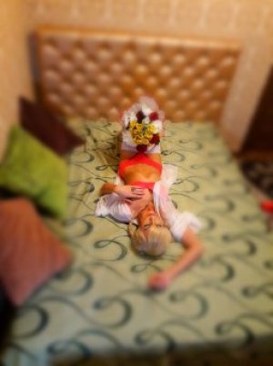 Транссексуалка Каролина