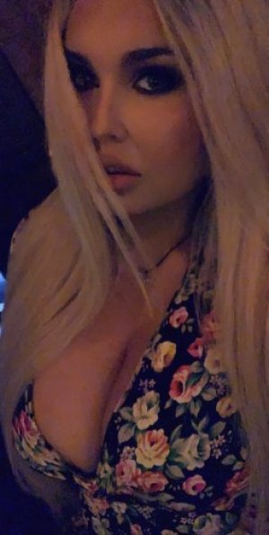 Транссексуалка Транссексуалка Настя